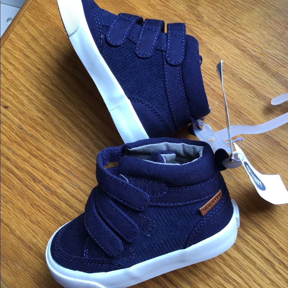 Shoes - Picture 6 of 6